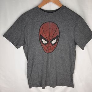 Spiderman closeup Old Navy Collectabilitees Youth XL short sleeve gray red black
